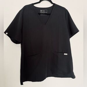 Figs Women’s Black V-Neck Scrub Top with Front Pockets